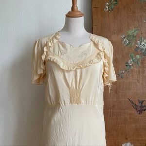 Antique Vintage Silk 1930s Butter Yellow Short Sleeve Ruffle Slip Dress Small S